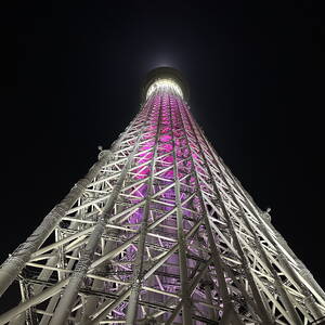 Looking up at Tokyo Skytree