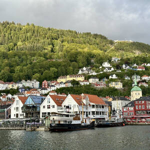 Central Bergen and the funicular