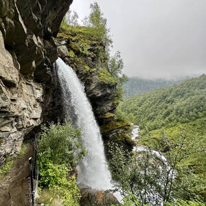 Storsæterfossen waterfall